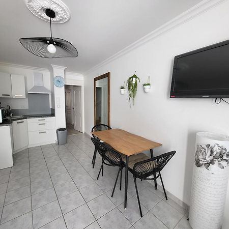 Remblai Des Sables D'Olonne - 2 Chambres - Parking Et Piscine Les Sables-dʼOlonne Buitenkant foto