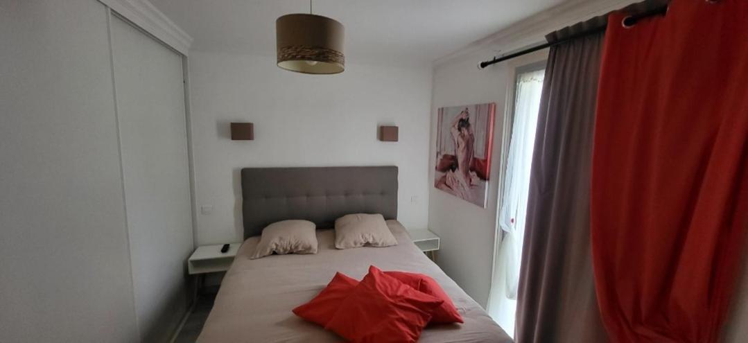 Remblai Des Sables D'Olonne - 2 Chambres - Parking Et Piscine Les Sables-dʼOlonne Buitenkant foto